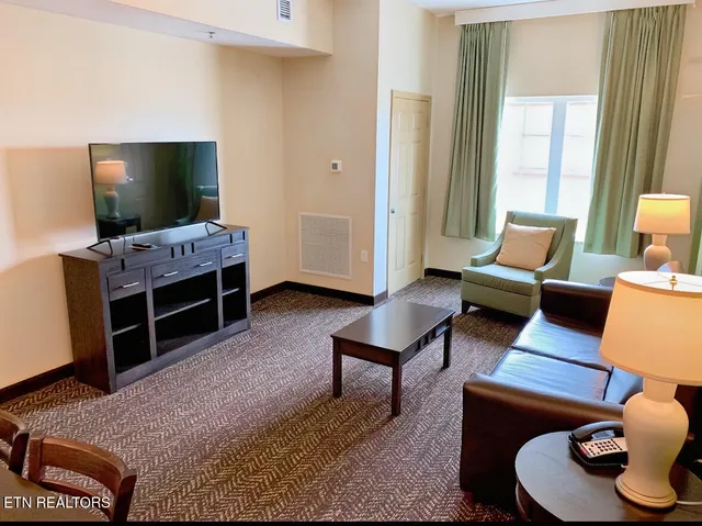 $265,000 | 225 Collier Drive, Unit 3503, Sevierville, TN 37862