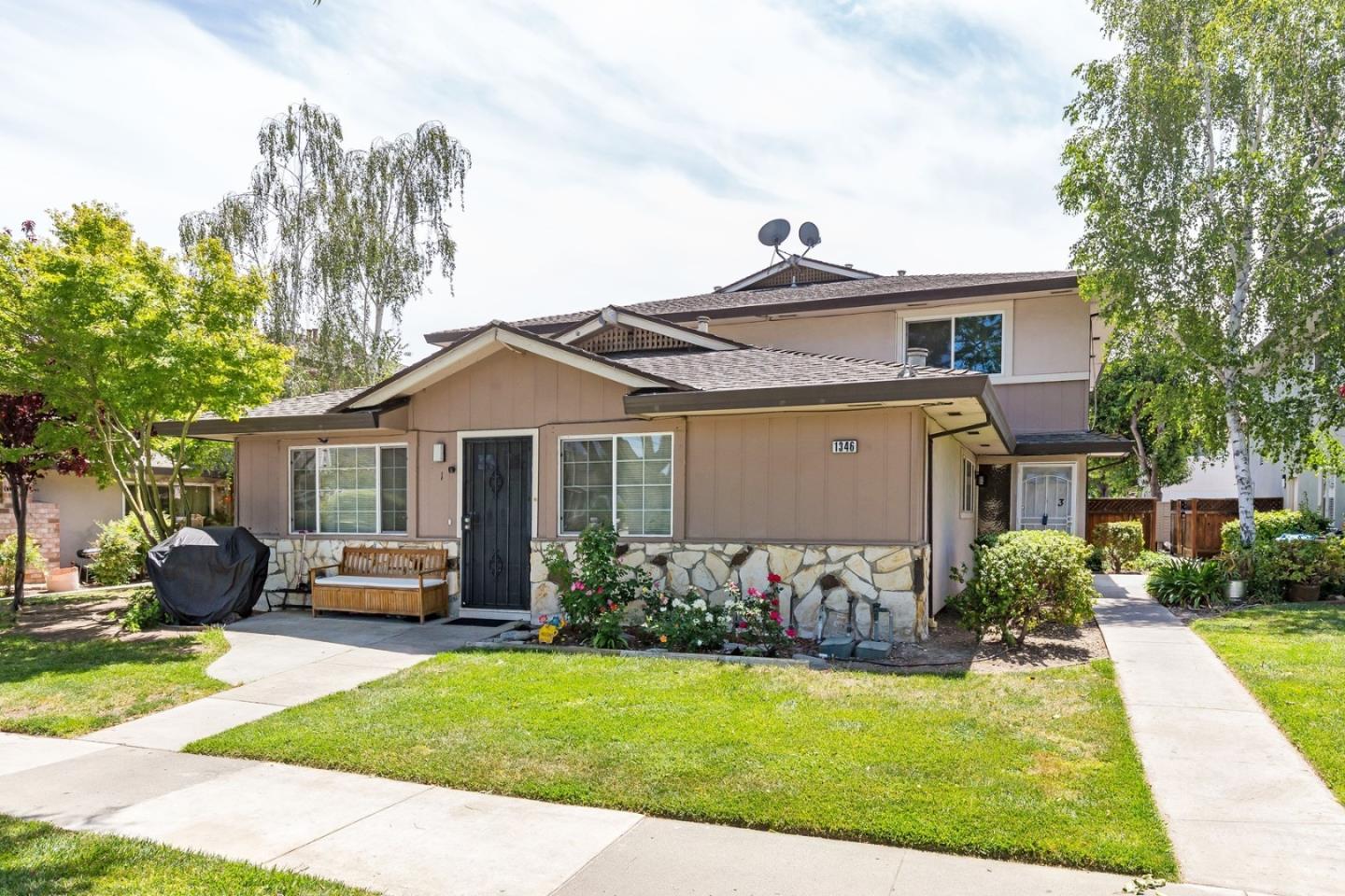 1346 Branham Lane, Unit 3 San Jose, CA 95118 - Photo 3 of 19
