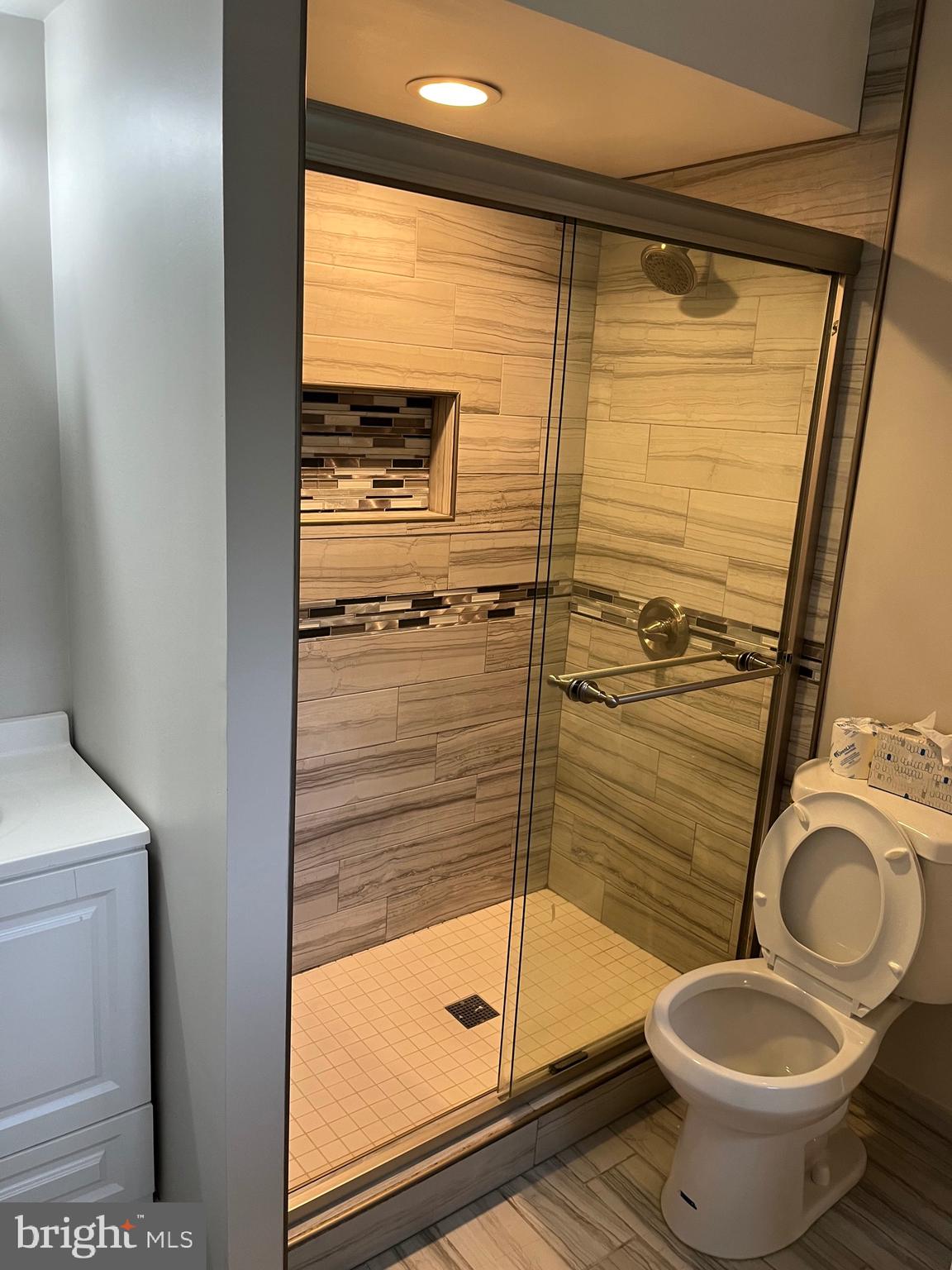 7814 Ridgewood Drive Annandale, VA 22003 - Photo 13 of 51