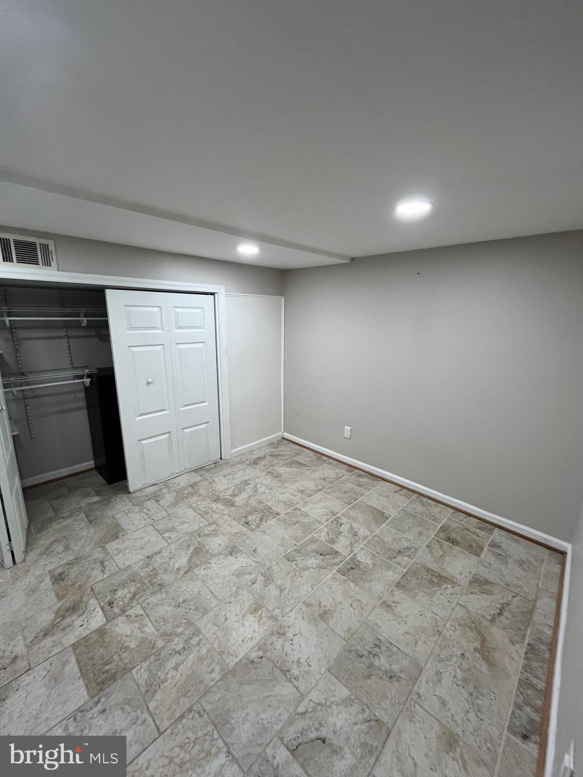 7814 Ridgewood Drive Annandale, VA 22003 - Photo 26 of 51