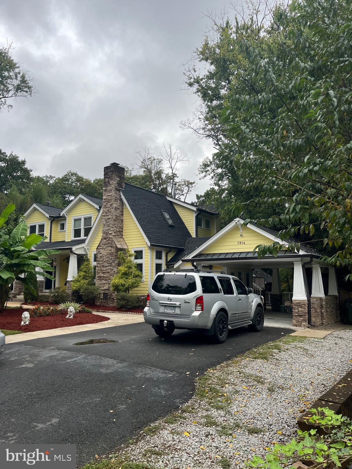 7814 Ridgewood Drive Annandale, VA 22003 - Photo 3 of 51