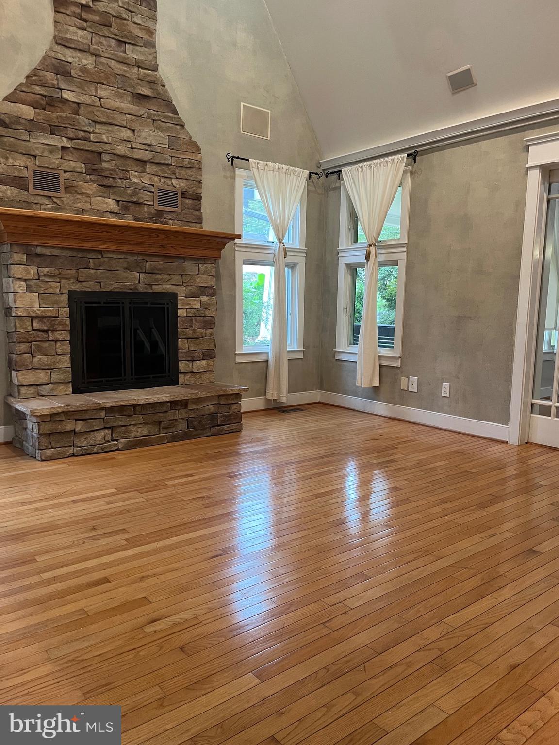 7814 Ridgewood Drive Annandale, VA 22003 - Photo 41 of 51