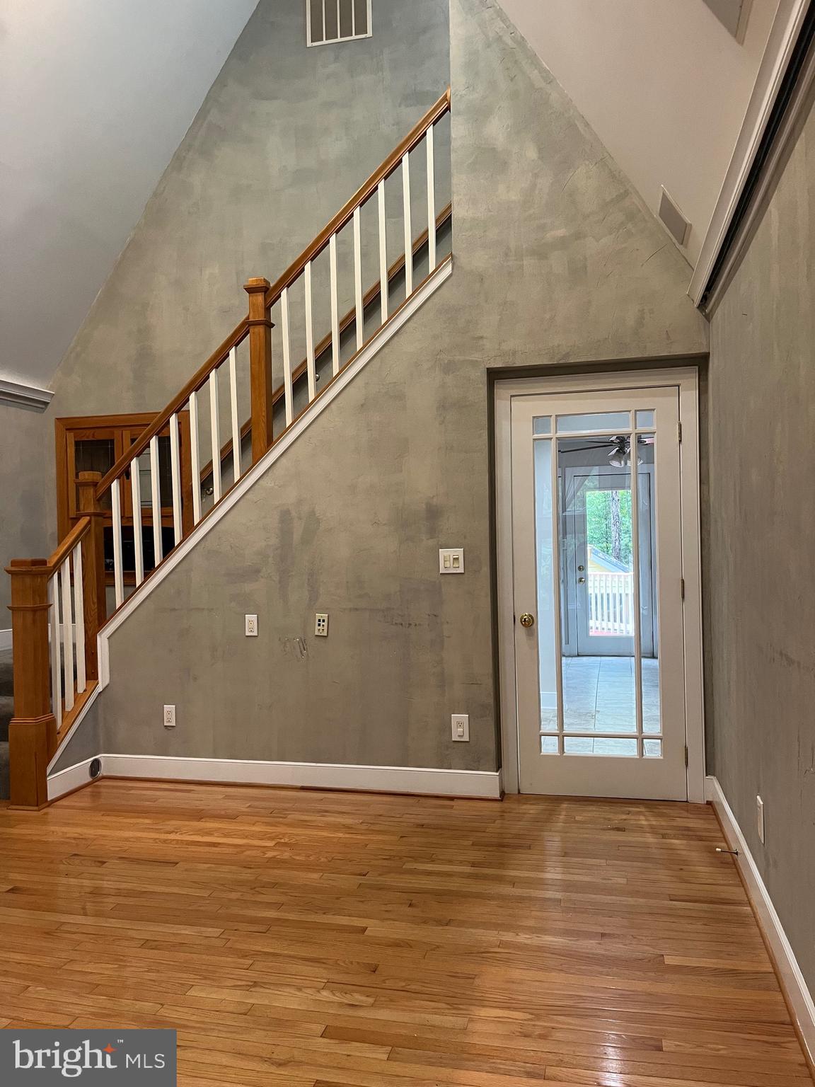 7814 Ridgewood Drive Annandale, VA 22003 - Photo 42 of 51