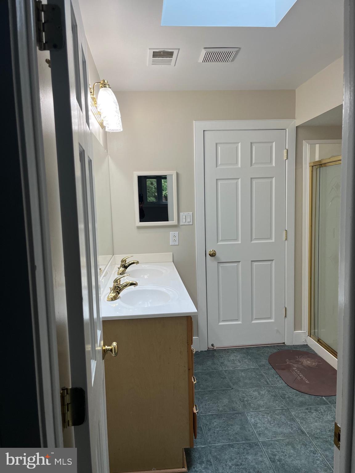 7814 Ridgewood Drive Annandale, VA 22003 - Photo 50 of 51