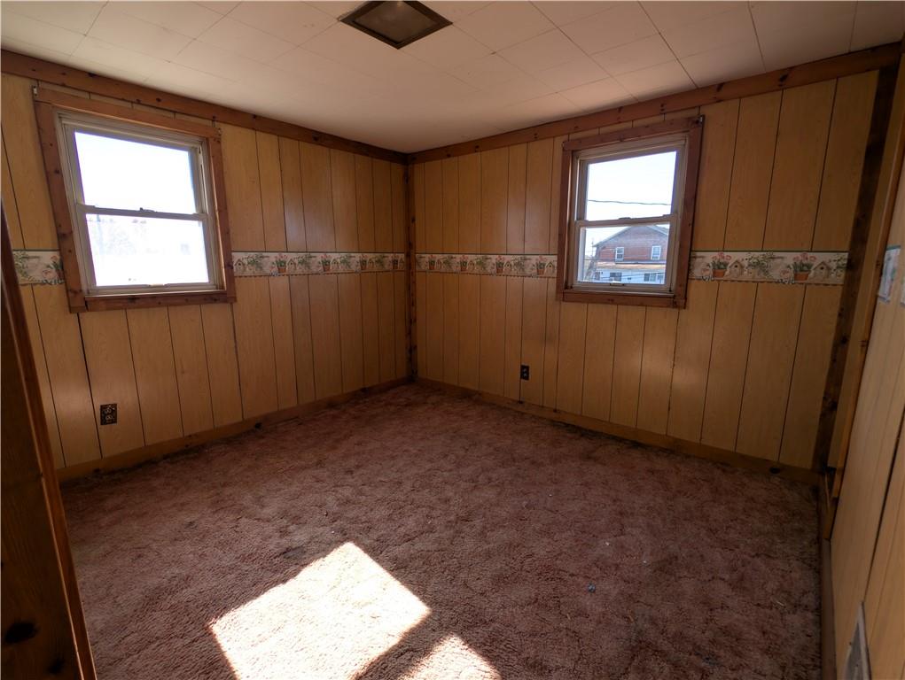 414 Middle Avenue Allison, PA 15413 - Photo 9 of 16