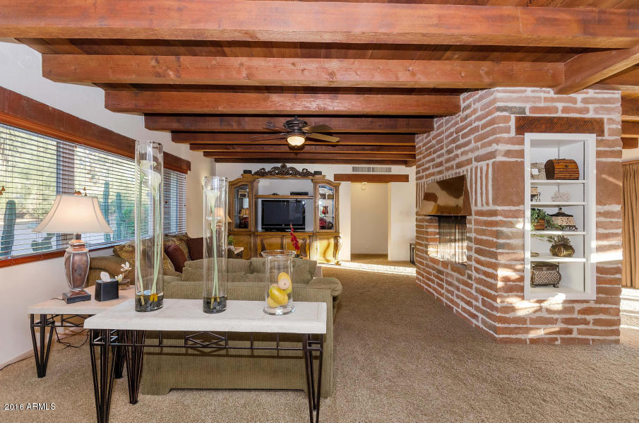 5111 North Camelhead Road Phoenix, AZ 85018 - Photo 18 of 34 Great Room 2