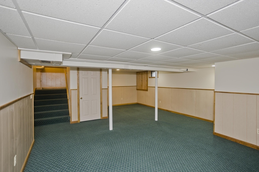 27 Bunker Circle East Longmeadow, MA 01028 - Photo 26 of 36 a view of an empty room with a window