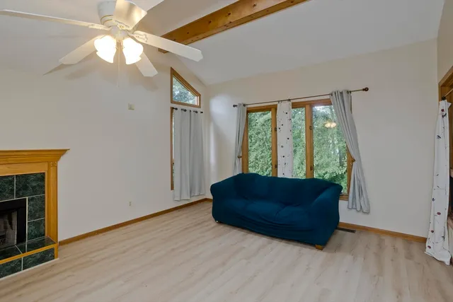 $3,250 | 27 Bunker Circle, East Longmeadow, MA 01028