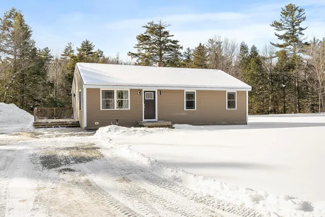 $459,000 | 46 Lower Pratt Pond Road, New Ipswich, NH 03071