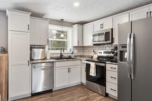 $459,000 | 46 Lower Pratt Pond Road, New Ipswich, NH 03071