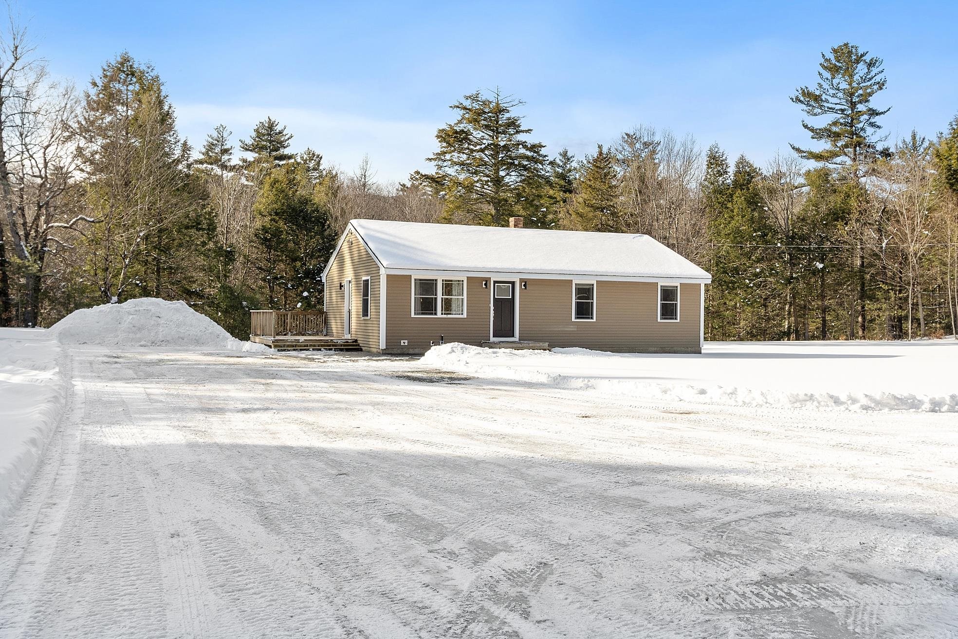 46 Lower Pratt Pond Road New Ipswich, NH 03071 - Photo 4 of 44