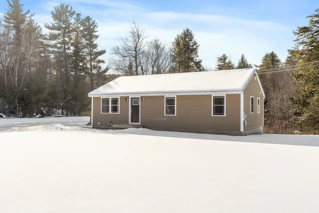 $459,000 | 46 Lower Pratt Pond Road, New Ipswich, NH 03071