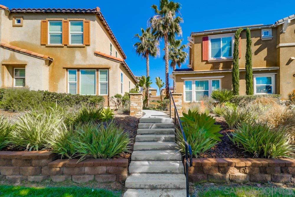 1881 Wolf Canyon Loop Chula Vista, CA 91913 - Photo 2 of 25