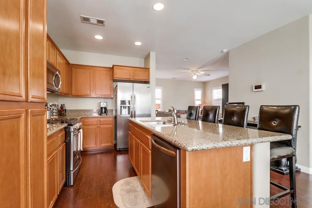 1881 Wolf Canyon Loop Chula Vista, CA 91913 - Photo 11 of 25