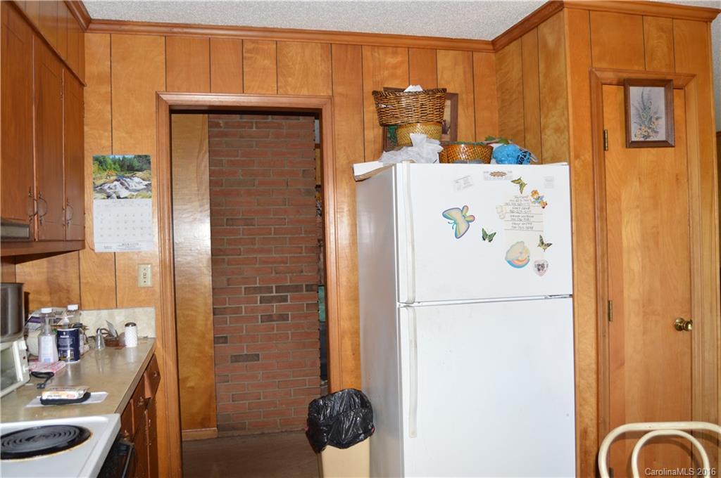 1909 Southside Road Lincolnton, NC 28092 - Photo 11 of 18 Gallery Image 11
