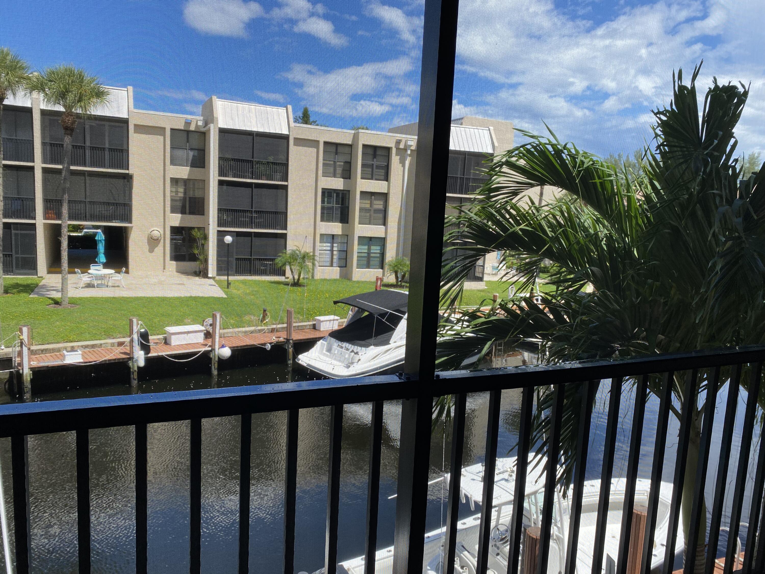 6 Royal Palm Way, Unit 203 Boca Raton, FL 33432 - Photo 8 of 37 IMG_0053