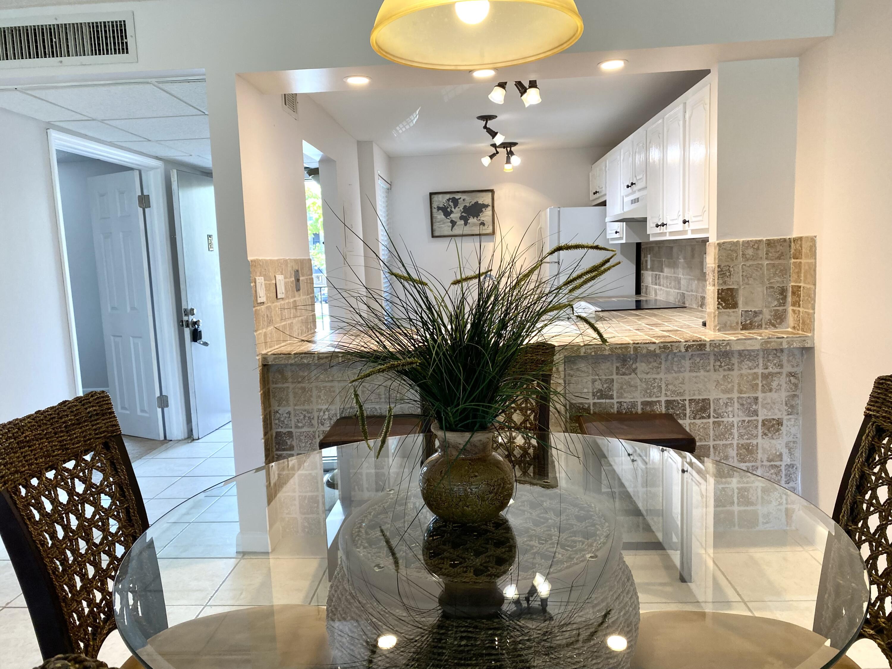 6 Royal Palm Way, Unit 203 Boca Raton, FL 33432 - Photo 9 of 37 IMG_9984