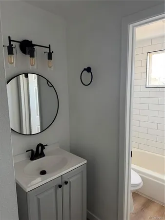 $1,250 | 3455 South Logan Street, Unit 303, Englewood, CO 80113