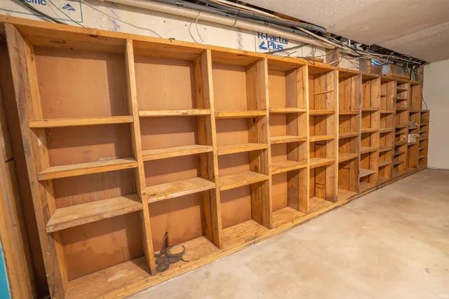 $370,000 | 815 South Toto Road, North Judson, IN 46366