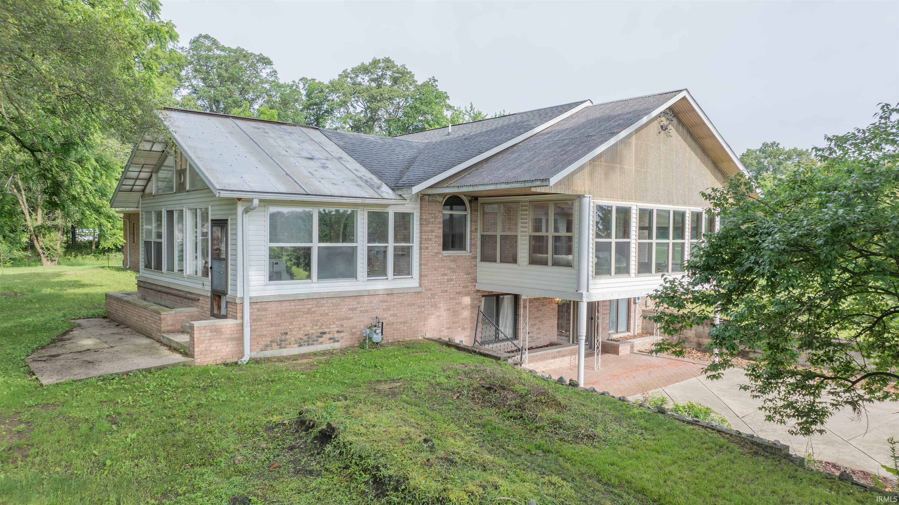 815 South Toto Road North Judson, IN 46366 - Photo 4 of 35