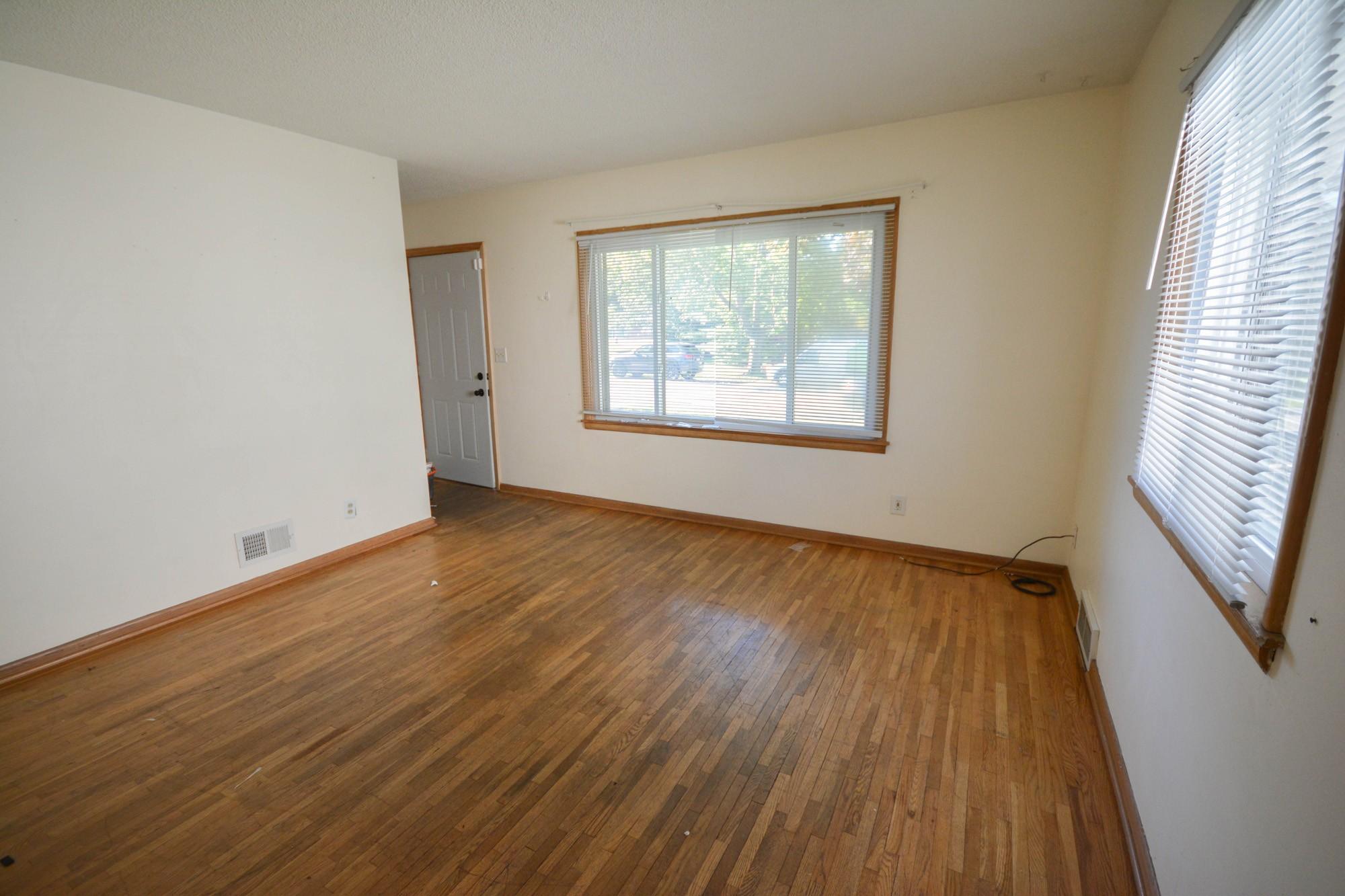 1013 9th Street Northeast Rochester, MN 55906 - Photo 13 of 17