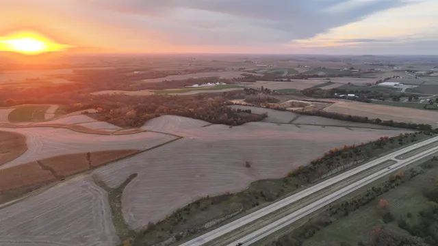 $1 | 85.44-acres 85.44-acres Spoonwood Lane, Cuba City, WI 53807