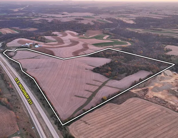 $1 | 85.44-acres 85.44-acres Spoonwood Lane, Cuba City, WI 53807