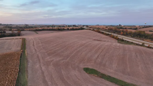 $1 | 85.44-acres 85.44-acres Spoonwood Lane, Cuba City, WI 53807