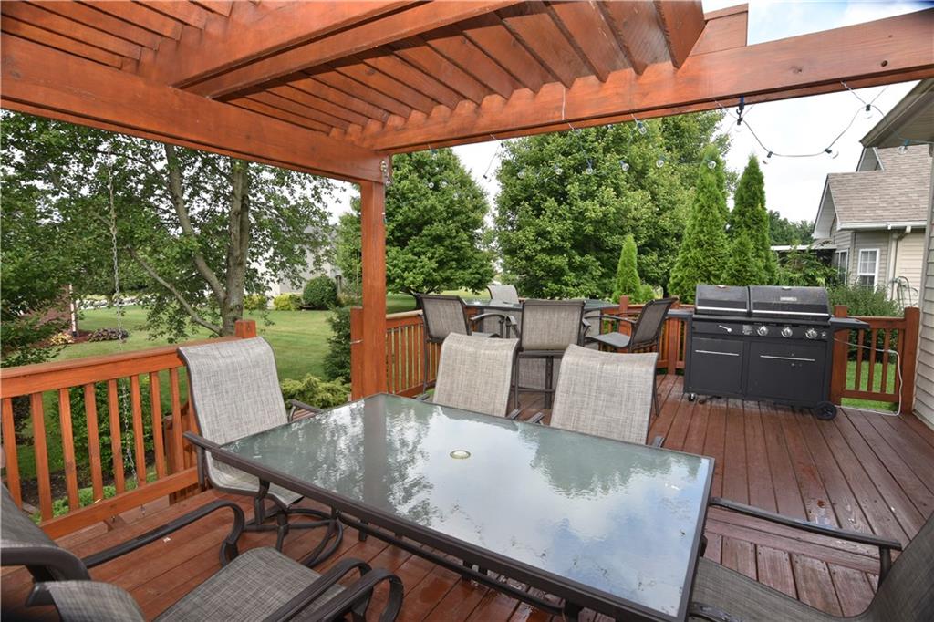 6072 East Meadow Ridge Road Columbus, IN 47203 - Photo 22 of 22 Gallery Image 22