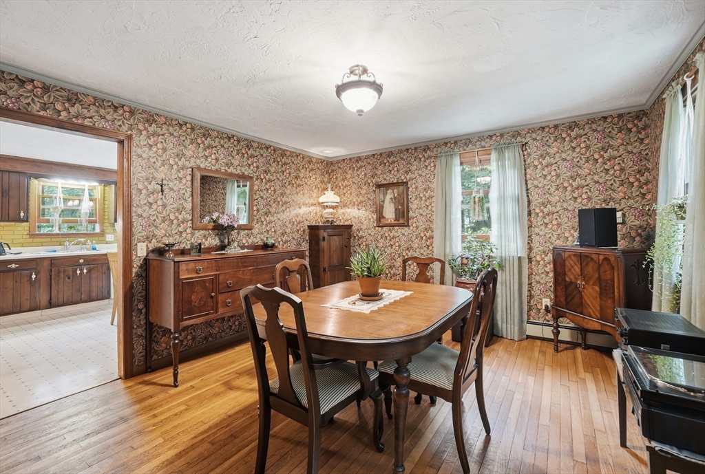 46 Prospect Street Rutland, MA 01543 - Photo 8 of 23