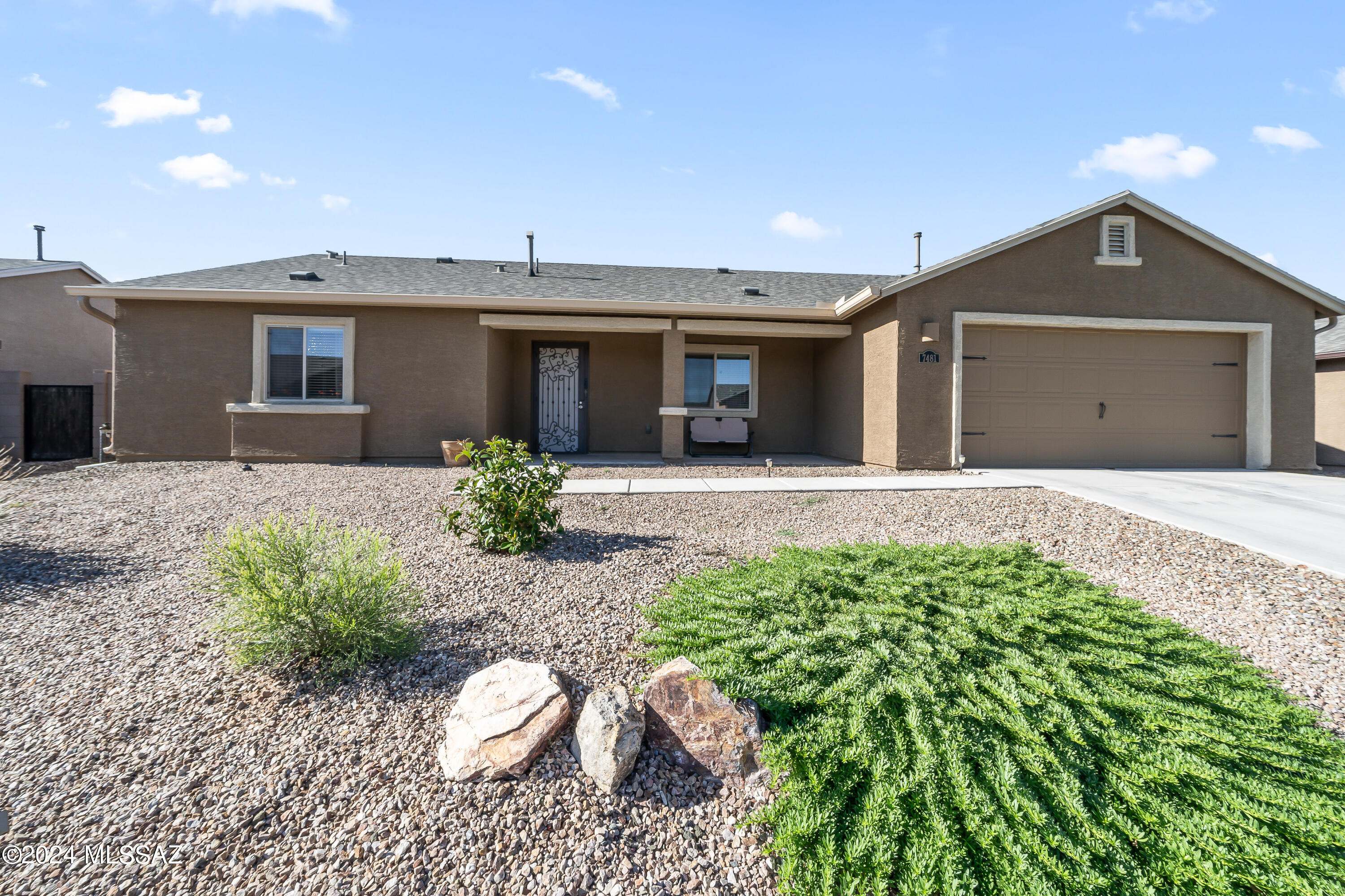 7481 West Tierra Road Tucson, AZ 85757 - Photo 2 of 35 Gallery Image 2