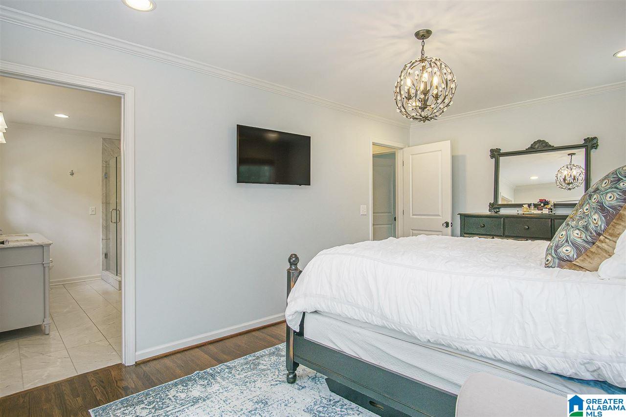 3164 Dolly Ridge Drive Birmingham, AL 35243 - Photo 16 of 44