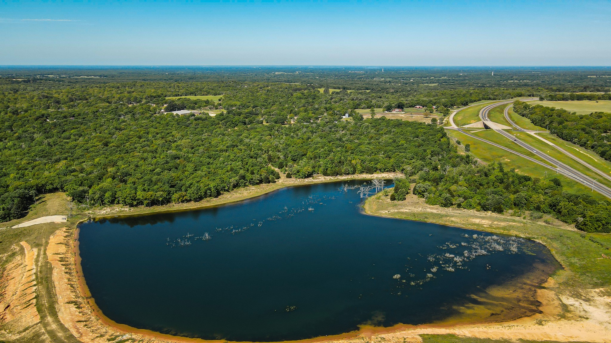 1 Fm 2494 Athens, TX 75751 - Photo 9 of 16 a view of a lake from a balcony