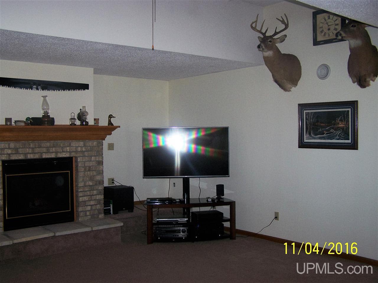 4490 Lyon Road East Hurley, WI 54534 - Photo 5 of 26 Gallery Image 5