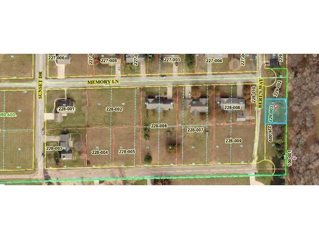 54 Meadow Hills Lane McLeansboro, IL 62859 - Photo 1 of 3