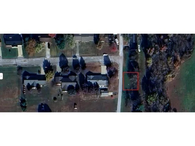 $3,500 | 54 Meadow Hills Lane, McLeansboro, IL 62859