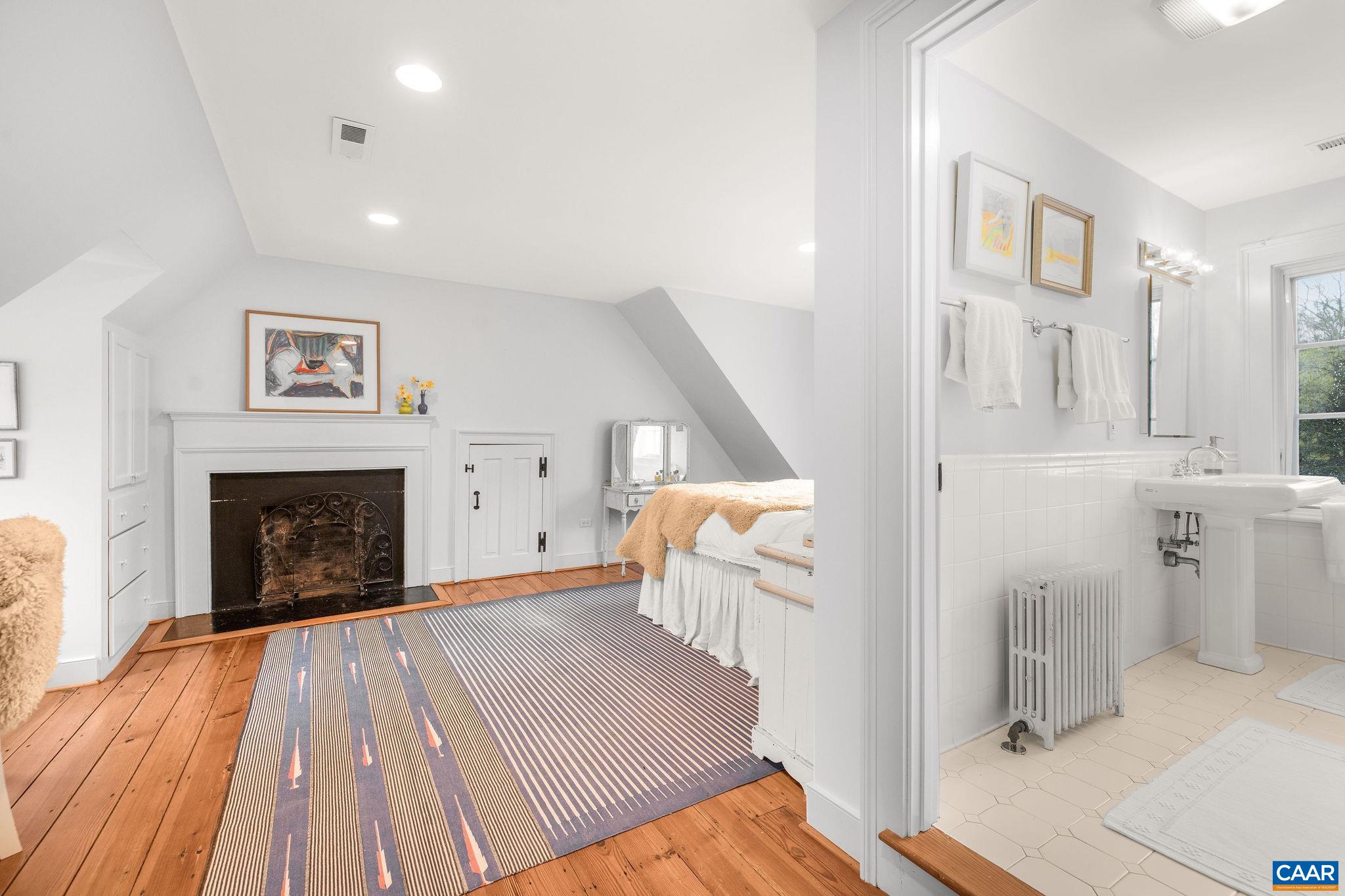 1985 Stony Point Road Charlottesville, VA 22911 - Photo 36 of 62 a view of livingroom with furniture and fireplace