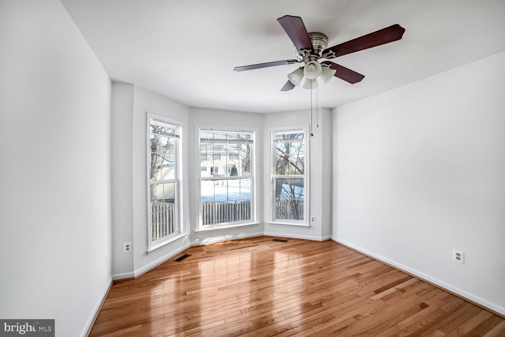 6108 Hunt Club Road Elkridge, MD 21075 - Photo 19 of 30 Bedroom 3 - bay window