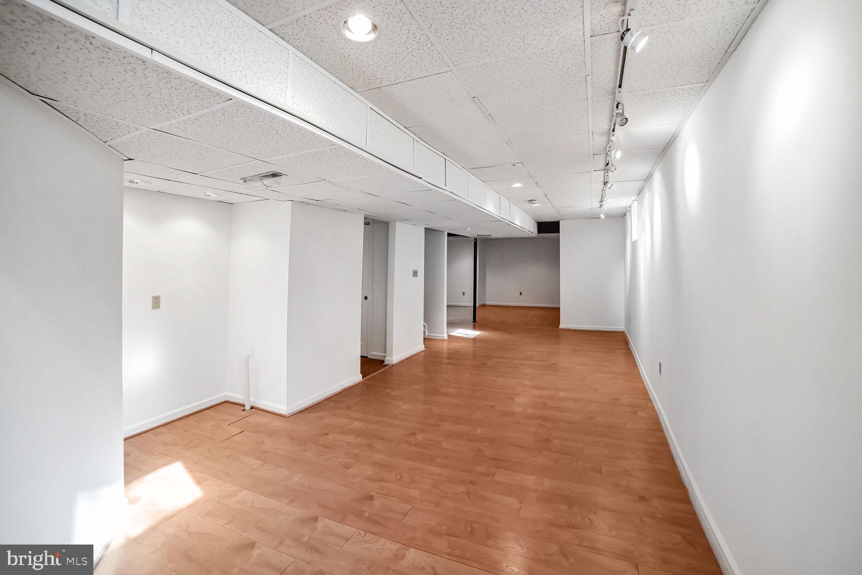 6108 Hunt Club Road Elkridge, MD 21075 - Photo 23 of 30 Rec room