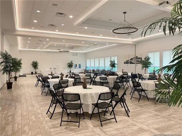 a view of stove top oven