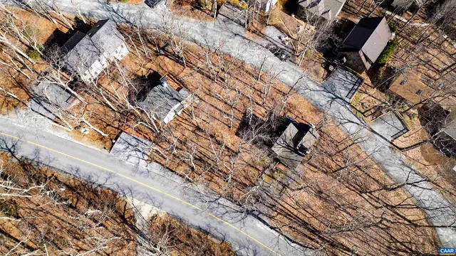 $49,900 | 421 Blackrock Drive, Roseland, VA 22967