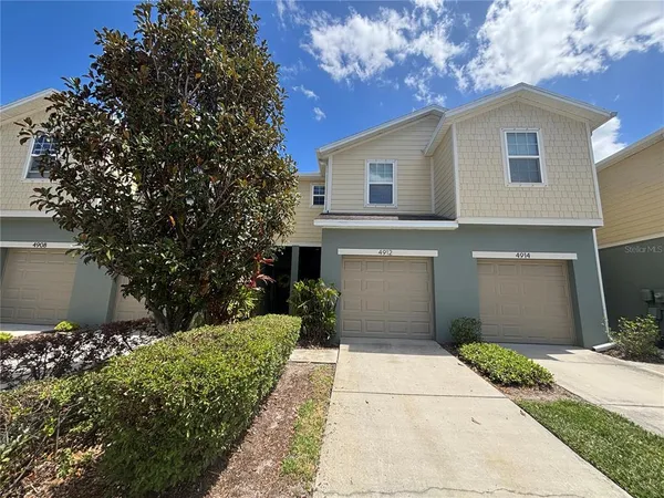 $2,000 | 4912 White Sanderling Court, Tampa, FL 33619