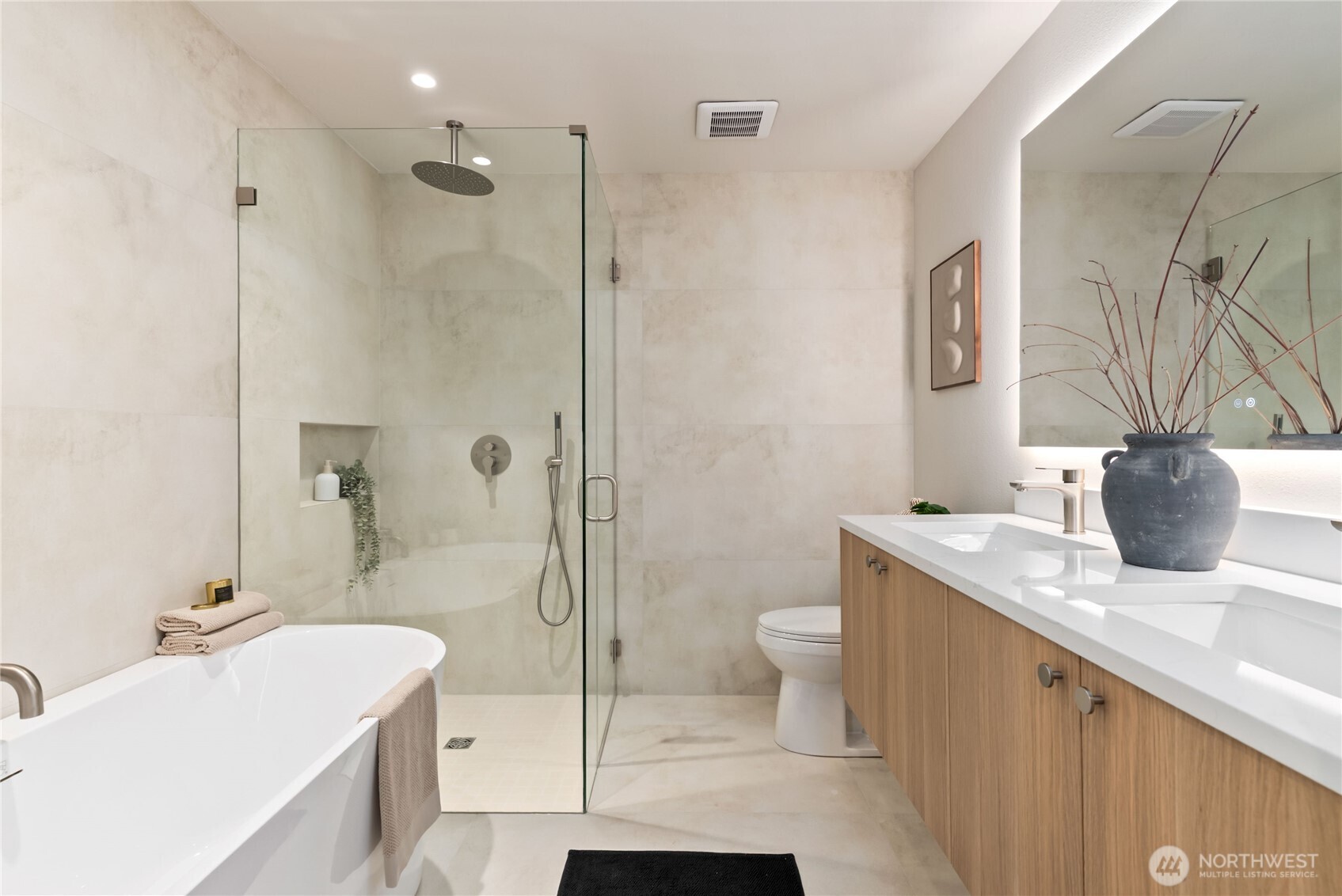 15203 111th Avenue Northeast Bothell, WA 98011 - Photo 27 of 37