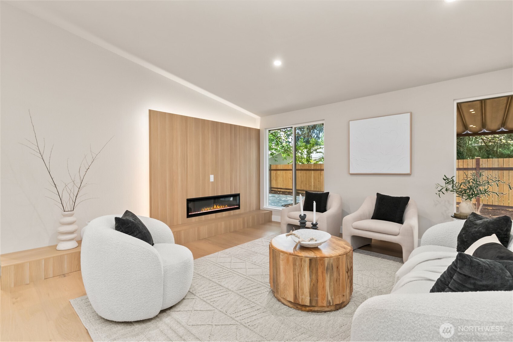 15203 111th Avenue Northeast Bothell, WA 98011 - Photo 7 of 37