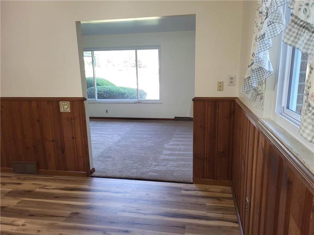 155 Bachman Road Natrona Heights, PA 15065 - Photo 8 of 41 Gallery Image 8