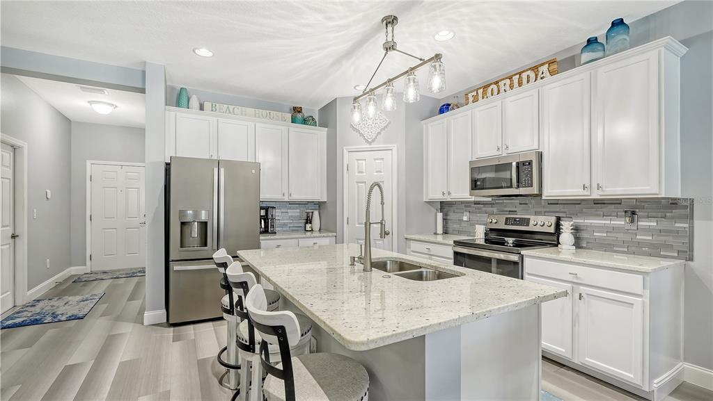 7915 115th Avenue East Parrish, FL 34219 - Photo 13 of 65