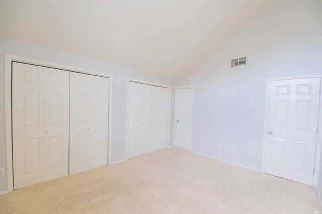 $185,000 | 1376 South College Mall Road, Bloomington, IN 47401