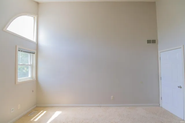 $185,000 | 1376 South College Mall Road, Bloomington, IN 47401