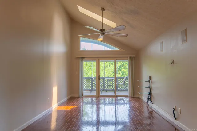 $185,000 | 1376 South College Mall Road, Bloomington, IN 47401