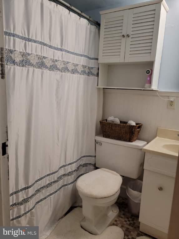 110 Byberry Road, Unit F4 Philadelphia, PA 19116 - Photo 7 of 15 Hall Full Bath